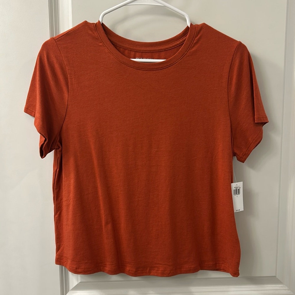 Women’s NWT Orange Old Navy Short Sleeve Tshirt (Large)